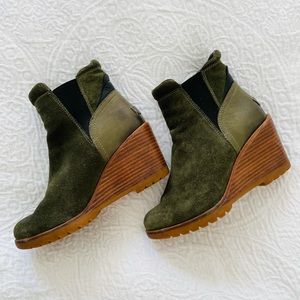 SOREL • Waterproof Urban Chic Wedge Bootie